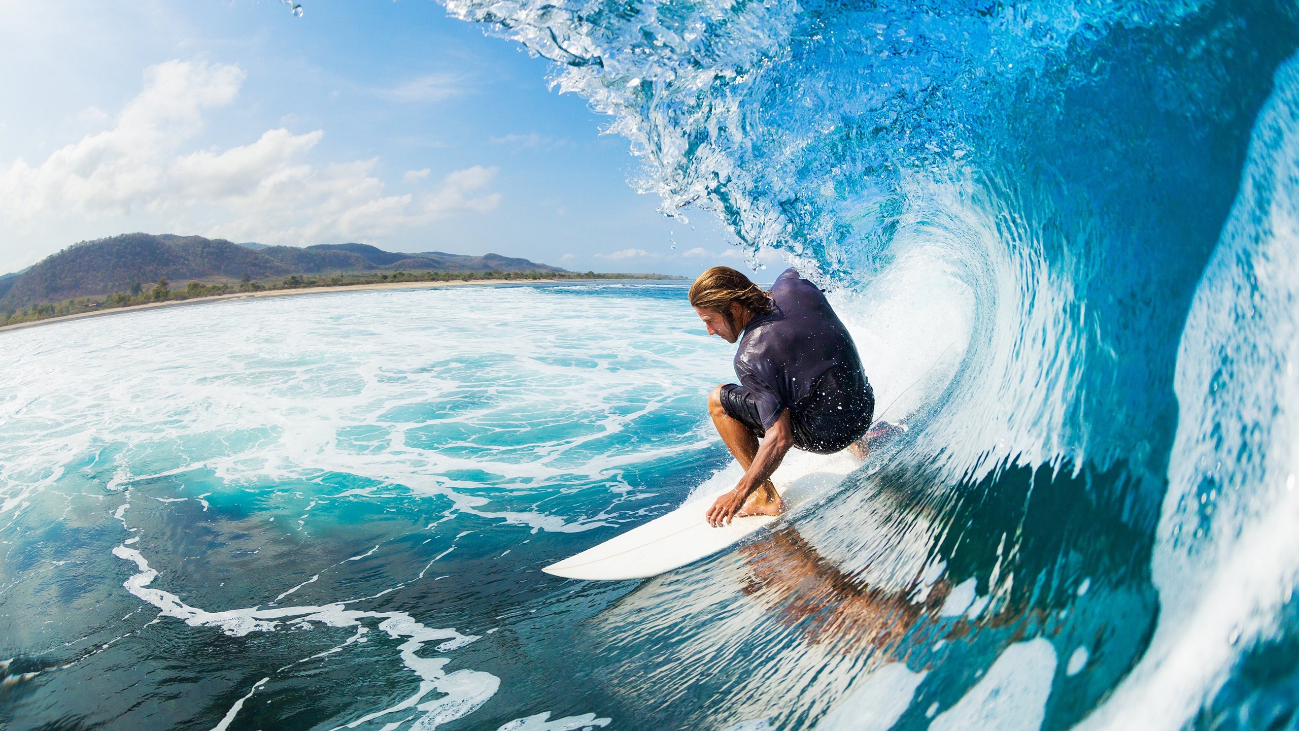 开云下载-守护神降临!库尔图瓦只手遮天,国际米兰绝境翻盘多特蒙德
